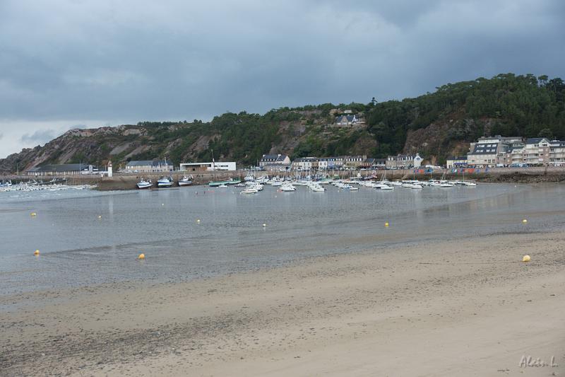 DSC01506.JPG - Le port vu de la plage d'Erquy