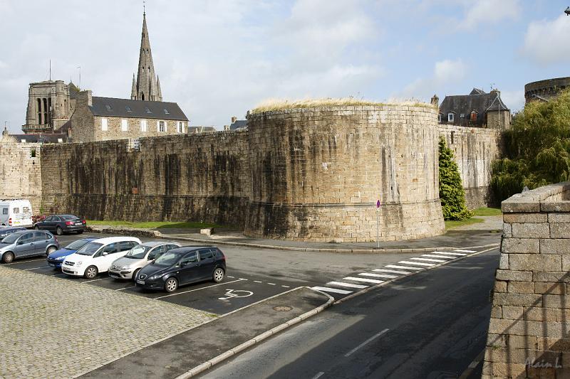 DSC01673.JPG - Les remparts de Guingamp