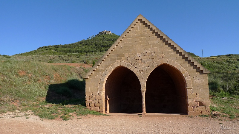 P1470016.JPG - La Fontaine des Maures