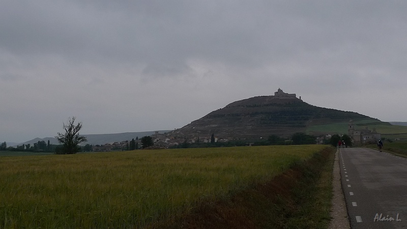 P1550005.JPG - A l'approche de Castrojeriz